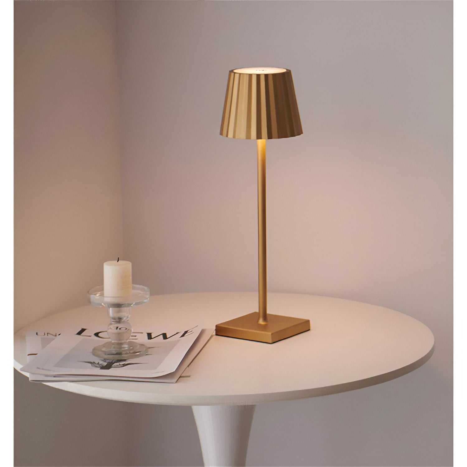 Lumo Cordless Table Light for Dining with Touch Dimming