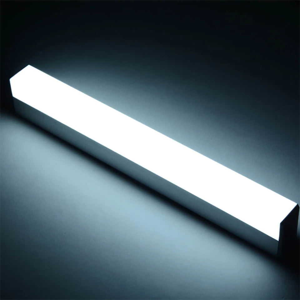 Clario LED Bathroom Vanity Light for Mirror with 3 Sizes