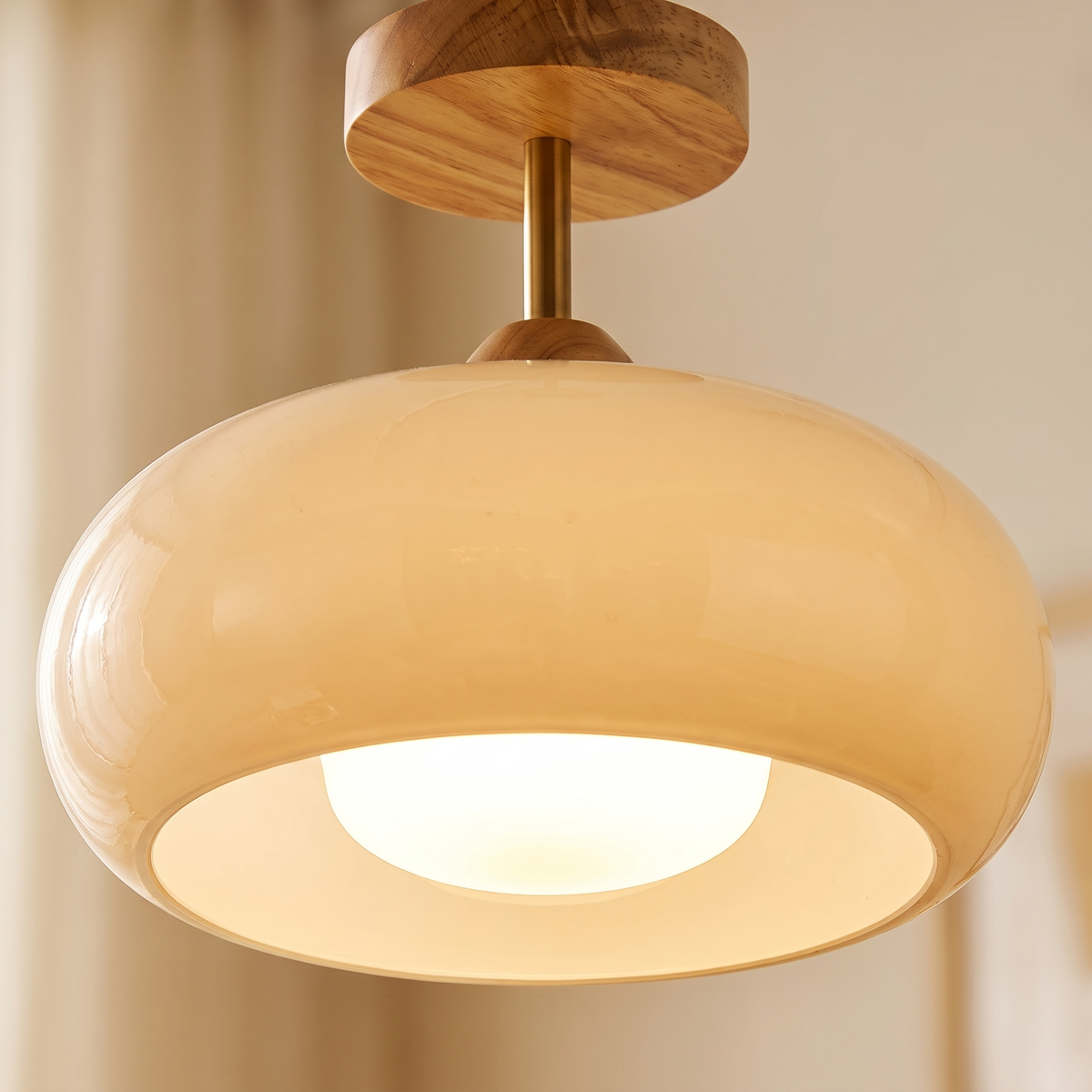Plafonnier Ceiling Lamp — detail