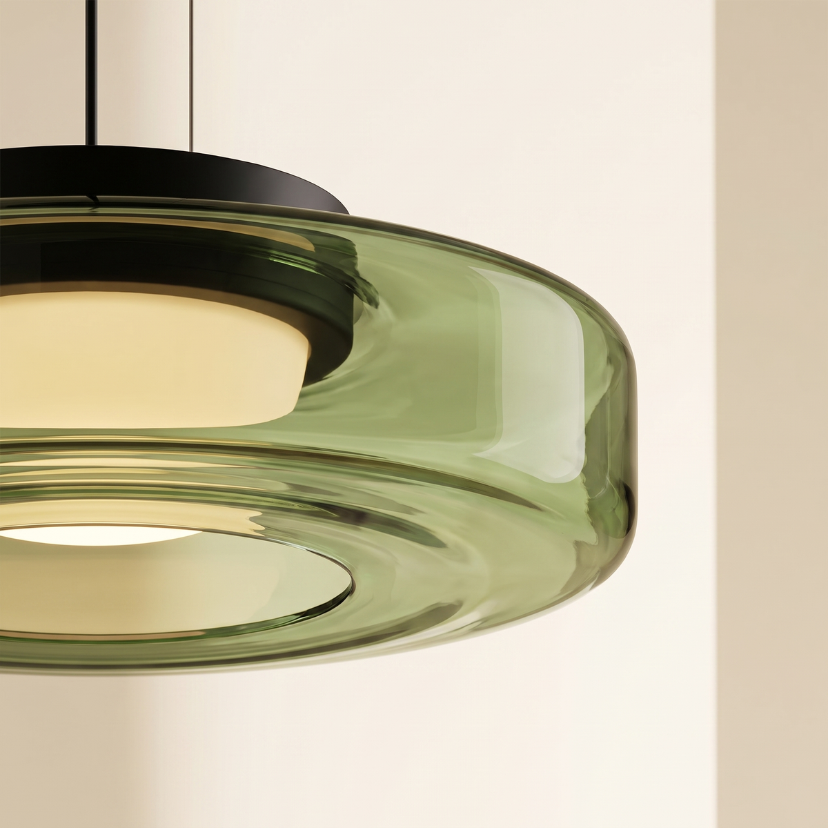 Glaucus Pendant Light — Green 1-layer detail