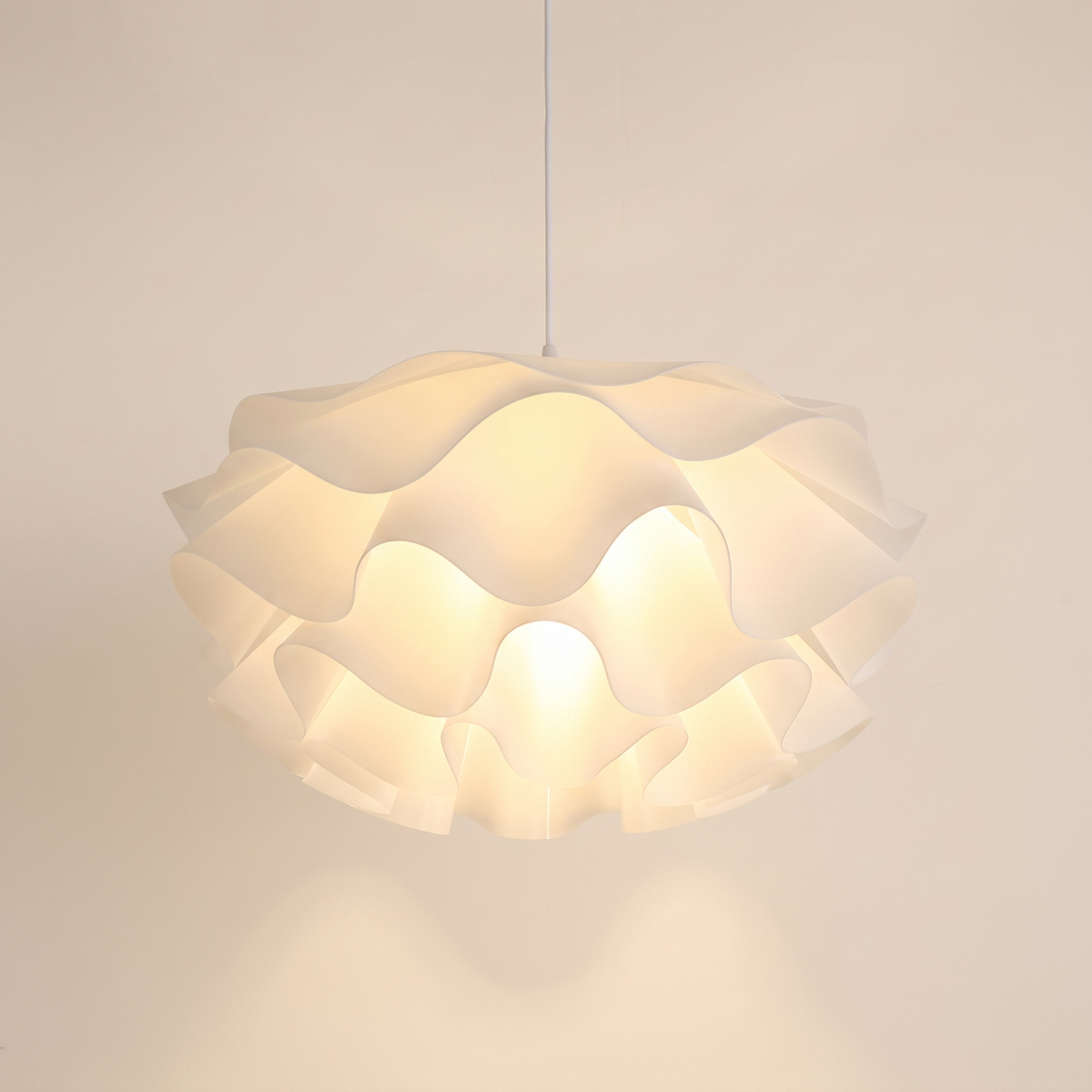 Chandelier Pendant Light Modern Elegant Acrylic Lotus