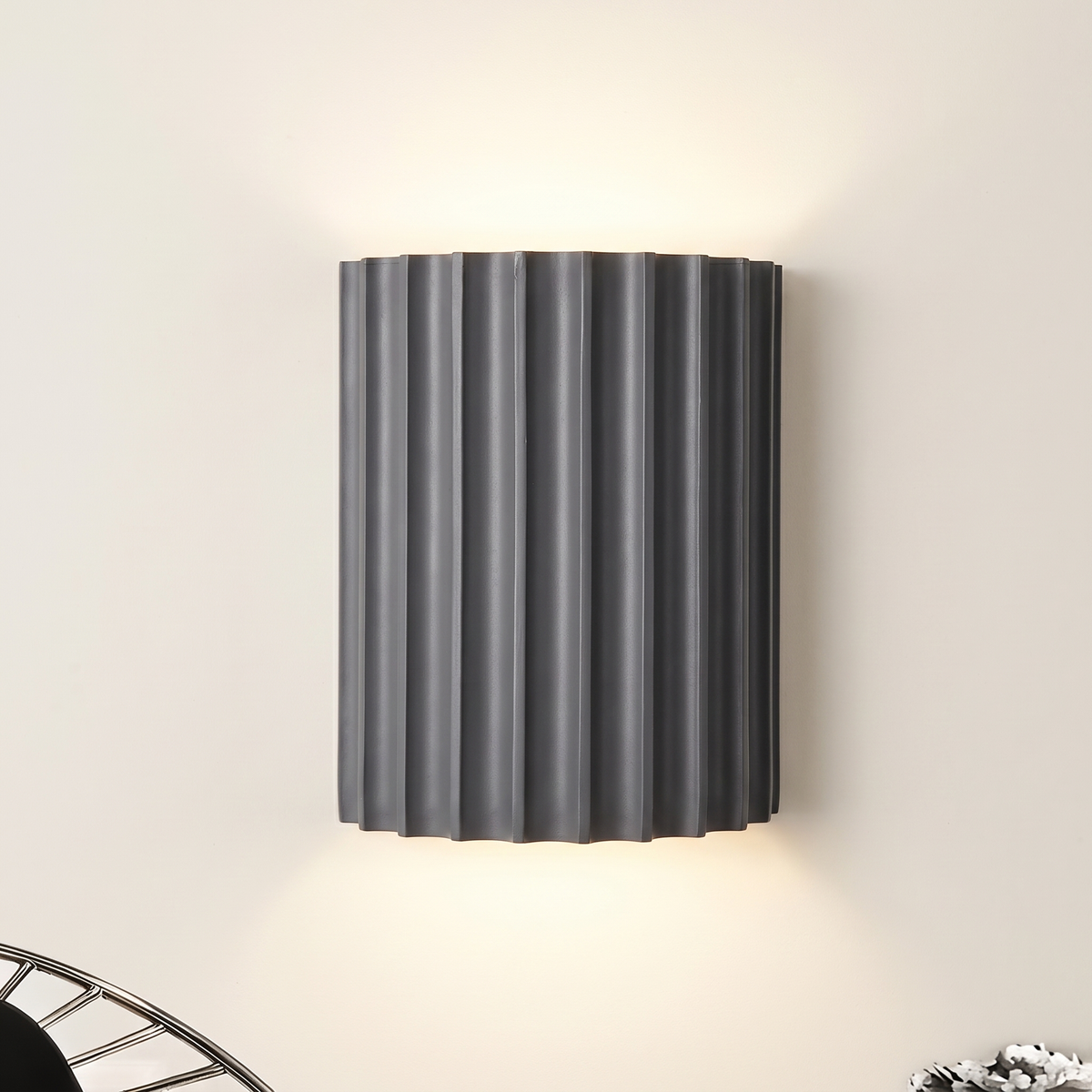 Rhea Resin Ribbed Wall Sconce