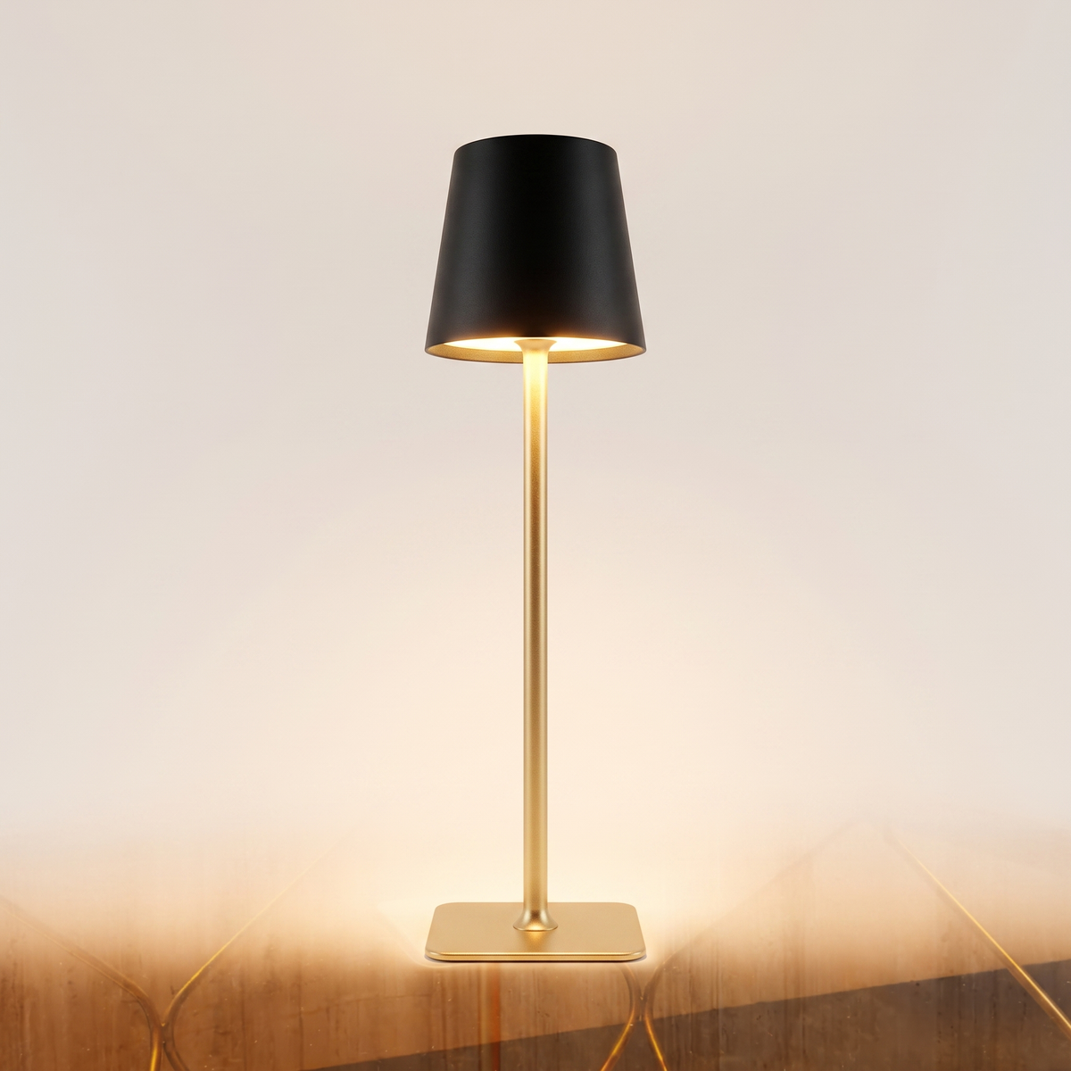 Modern Scandinavian Dimmable Table Lamp - Wireless Touch Control for Outdoor & Indoor Use