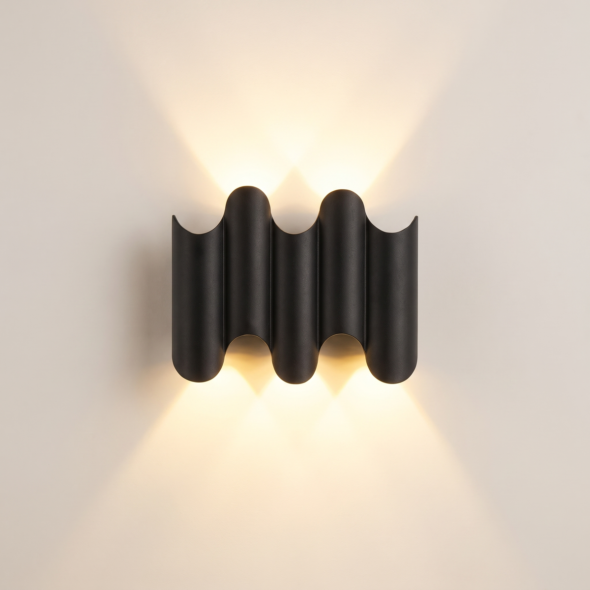 Waterproof LED Outdoor Wall Lantern | Industrial Aluminum Sconce for Outdoor Spaces