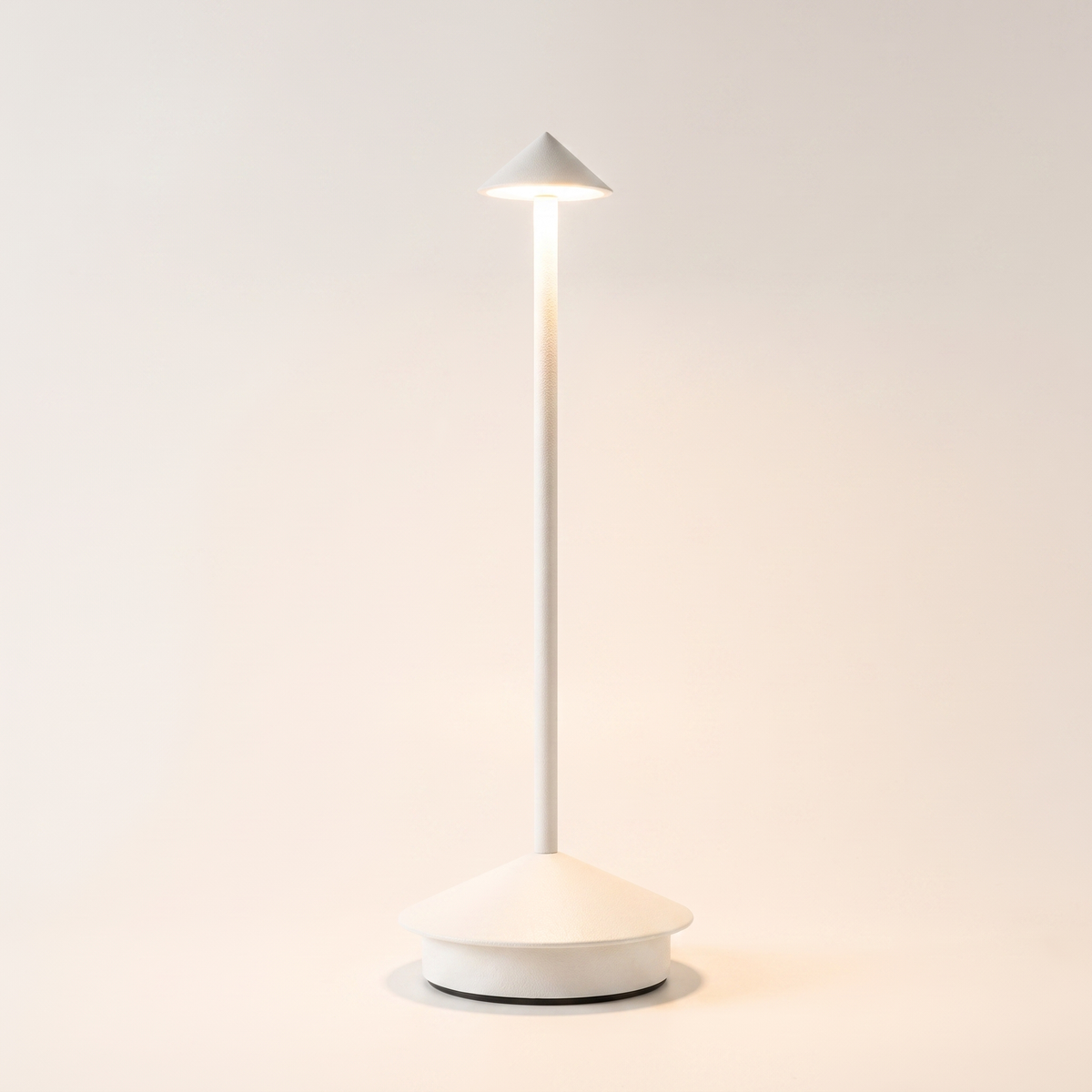 Modern Minimalist Cordless Table Lamp with Touch Dimming