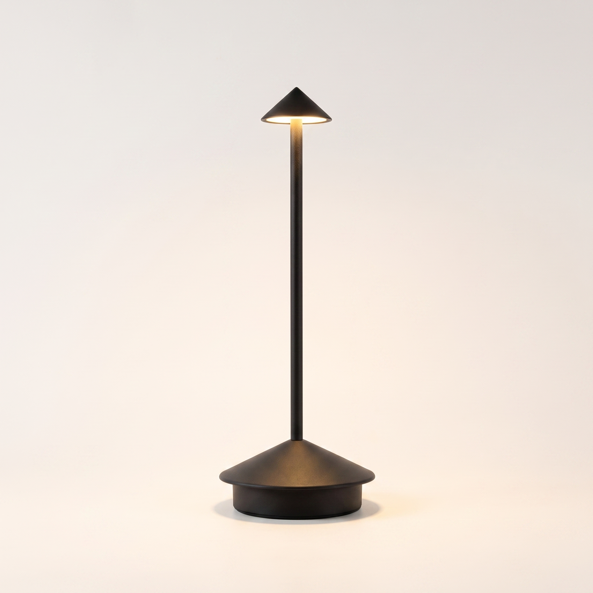 Modern Minimalist Cordless Table Lamp with Touch Dimming