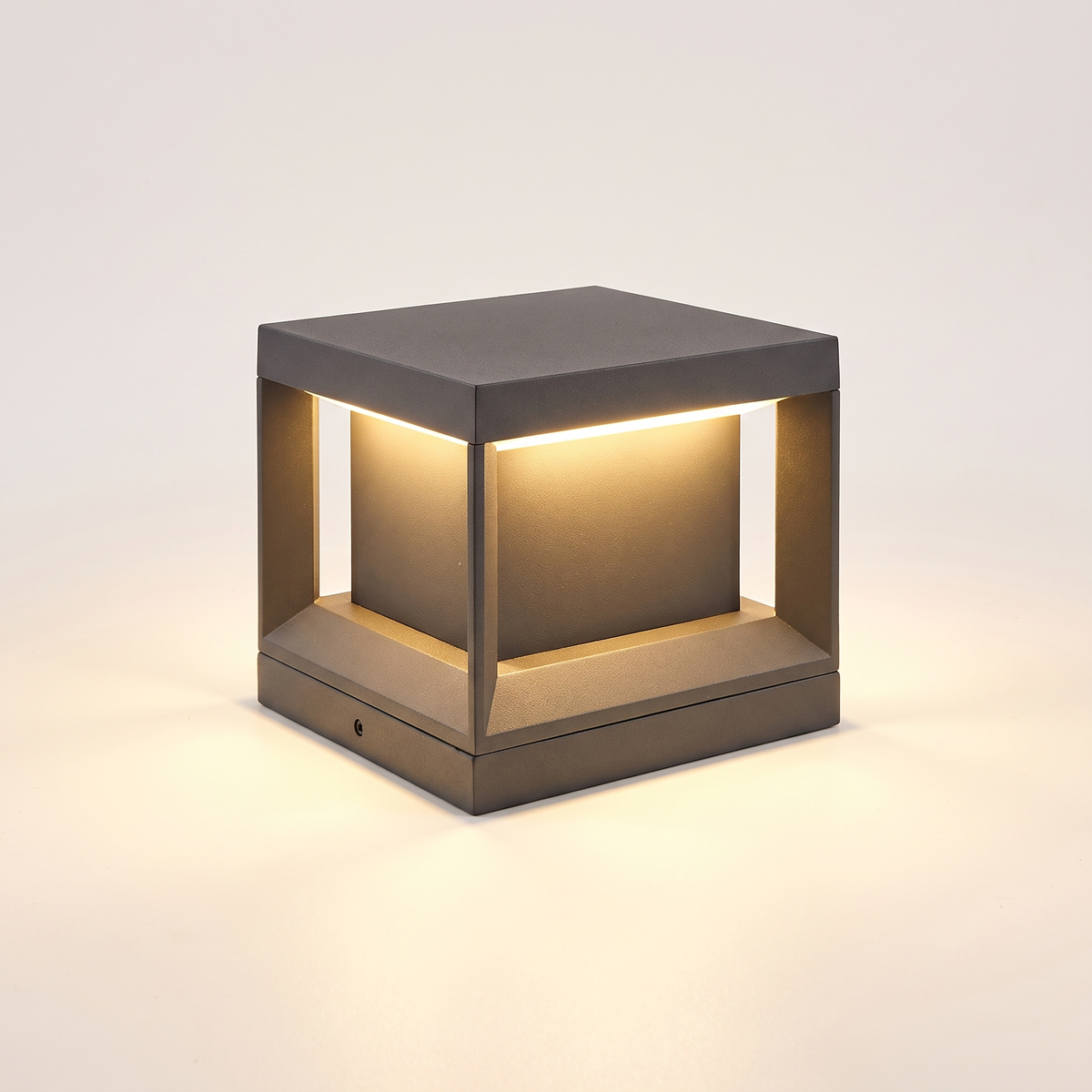 Velaris IP65 Waterproof Outdoor Light | Integrated LED Garden Fixture for Pathways