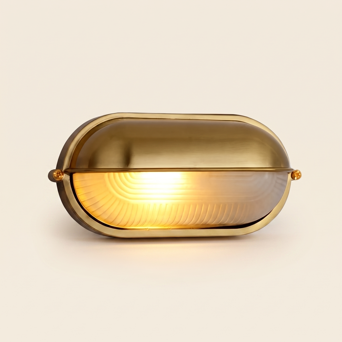 Faustine Gold B hero