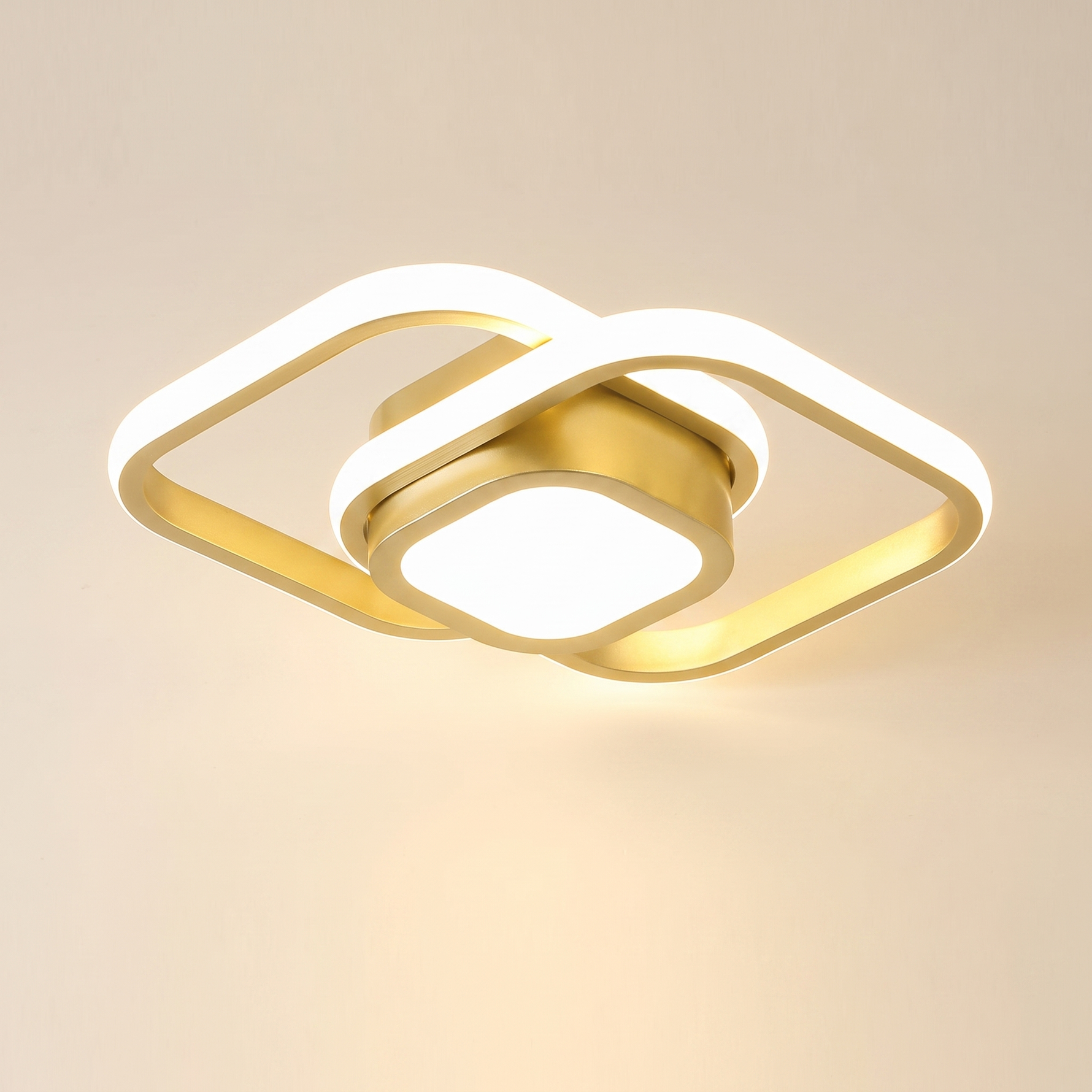 Sleek Double Ring hero